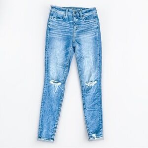 American Eagle Outfitters Women's High Rise Light Wash Jeggings Size 2